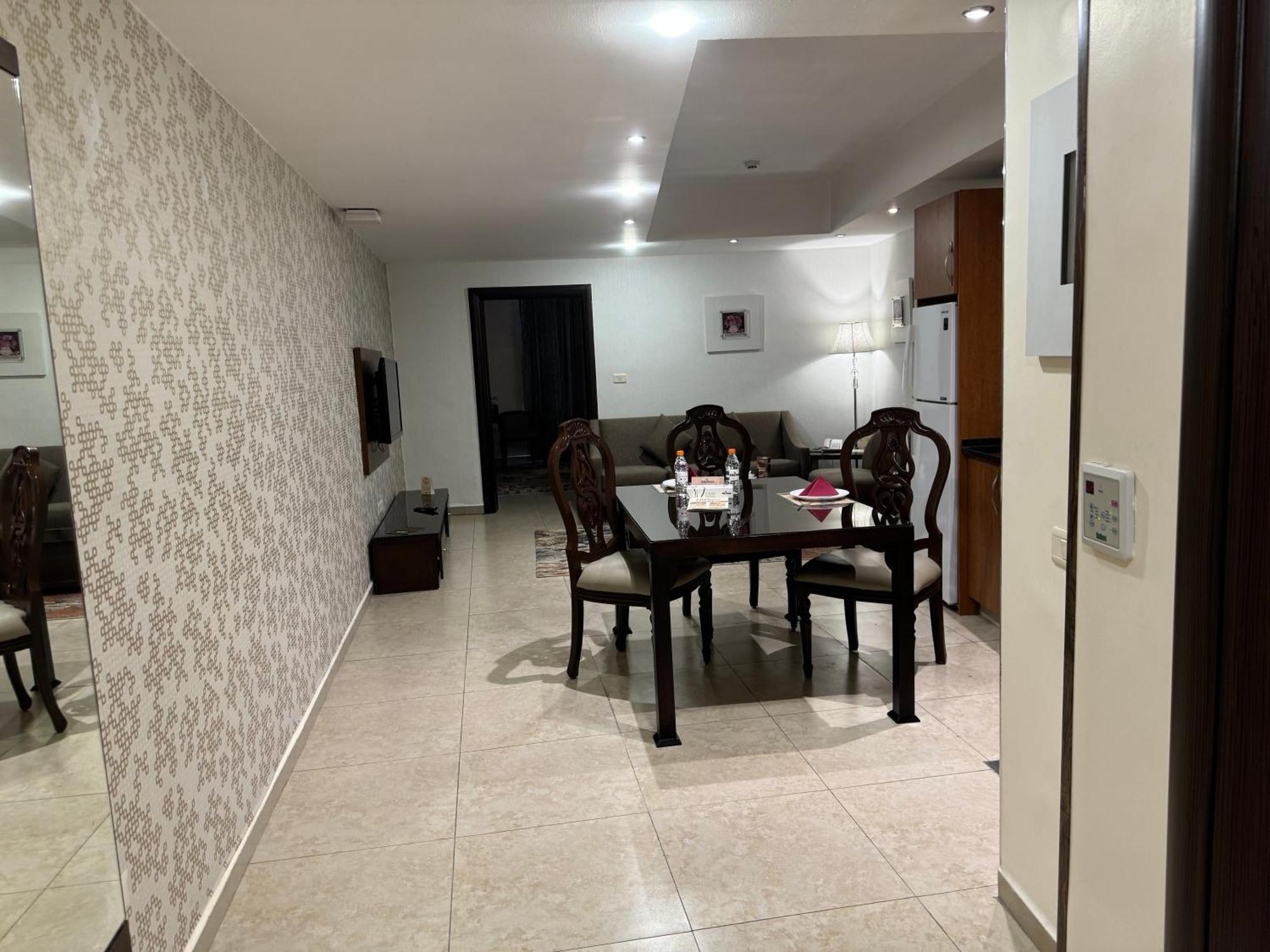 Rose Hotel 4*
